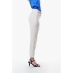 White-Tailoring-Slim-Pants_5d9e6794-21c7-4d4a-97df-318595d84e58